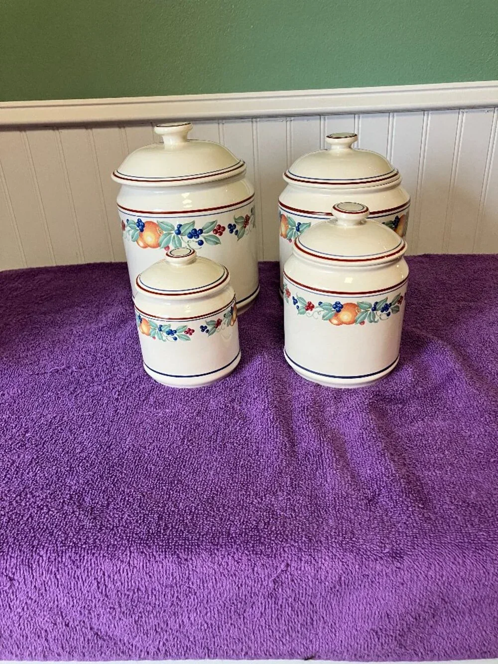 Corelle 4-piece Canister set